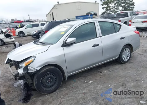 2017 Nissan Versa 1.6 S+ z USA, uszkodzony, nr VIN 3N1CN7AP6HL860618